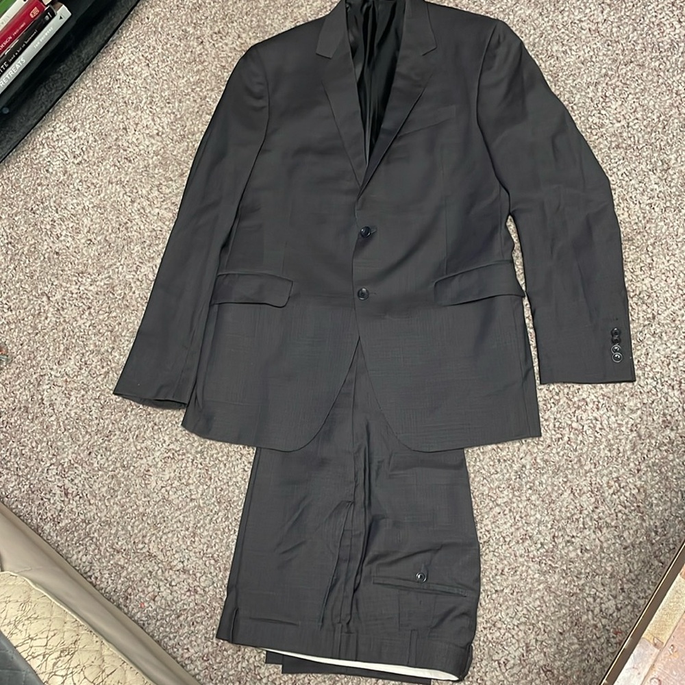 Coppley suit in like new condition